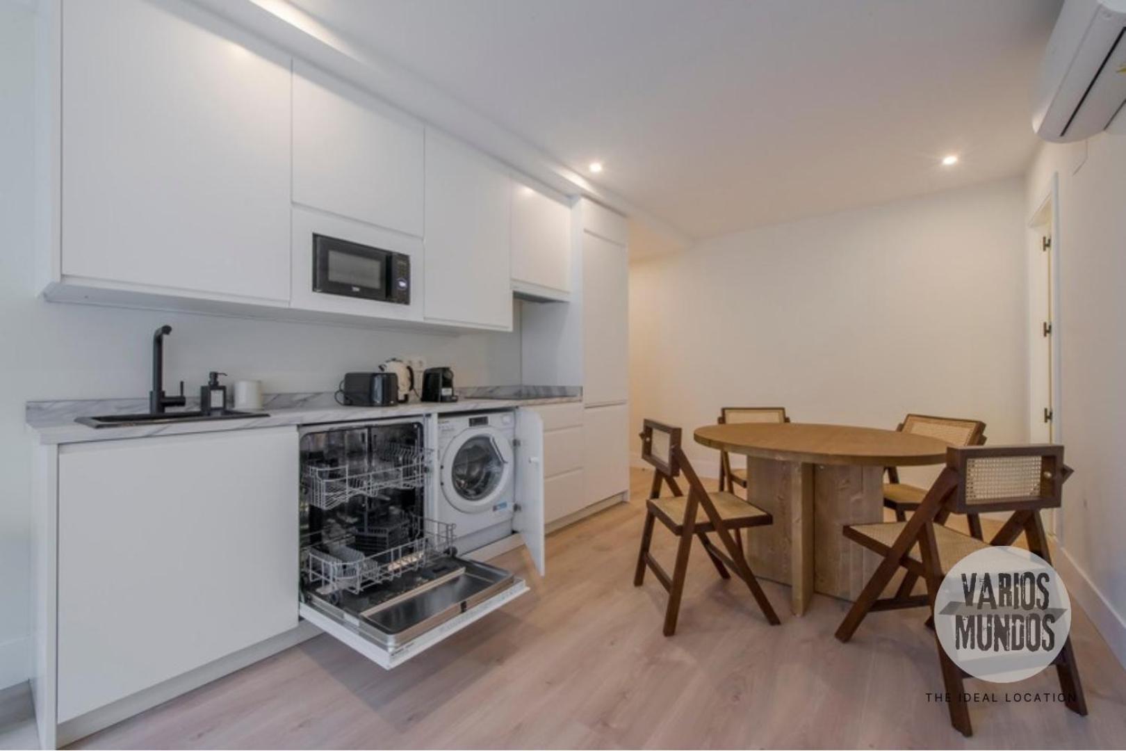 Tu Casa Para 4 En Malasana Ven A San Bernardo 20 Madrid Exterior foto